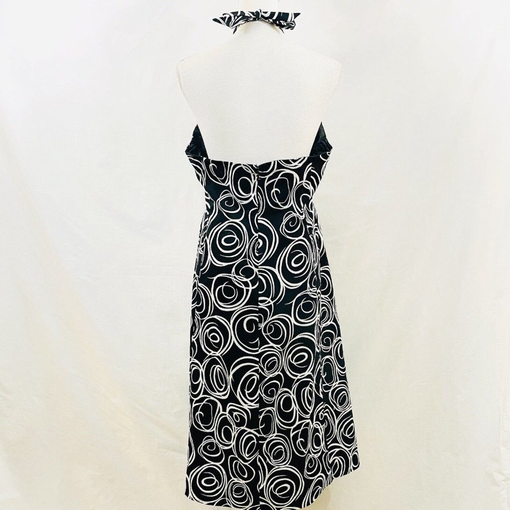 Signature by Robbie Bee Black & White Swirl Halter Style Dress ~ SIze 12 / Med - Picture 2 of 8